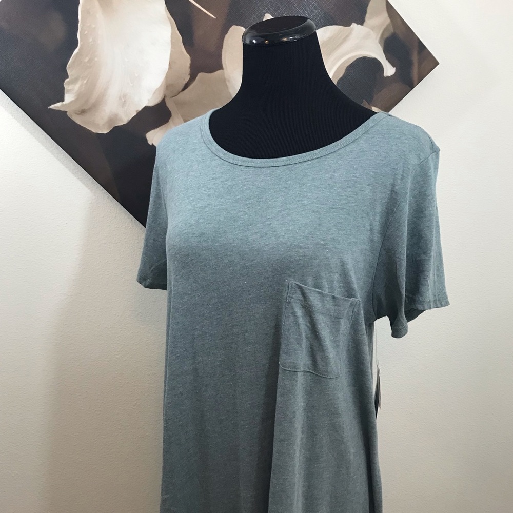 LuLaRoe solid Carly